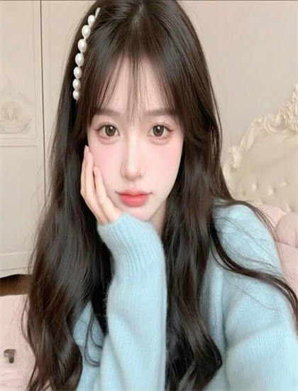 丝袜美女老师_97一二三产区区别_惊奇的传闻在线观看